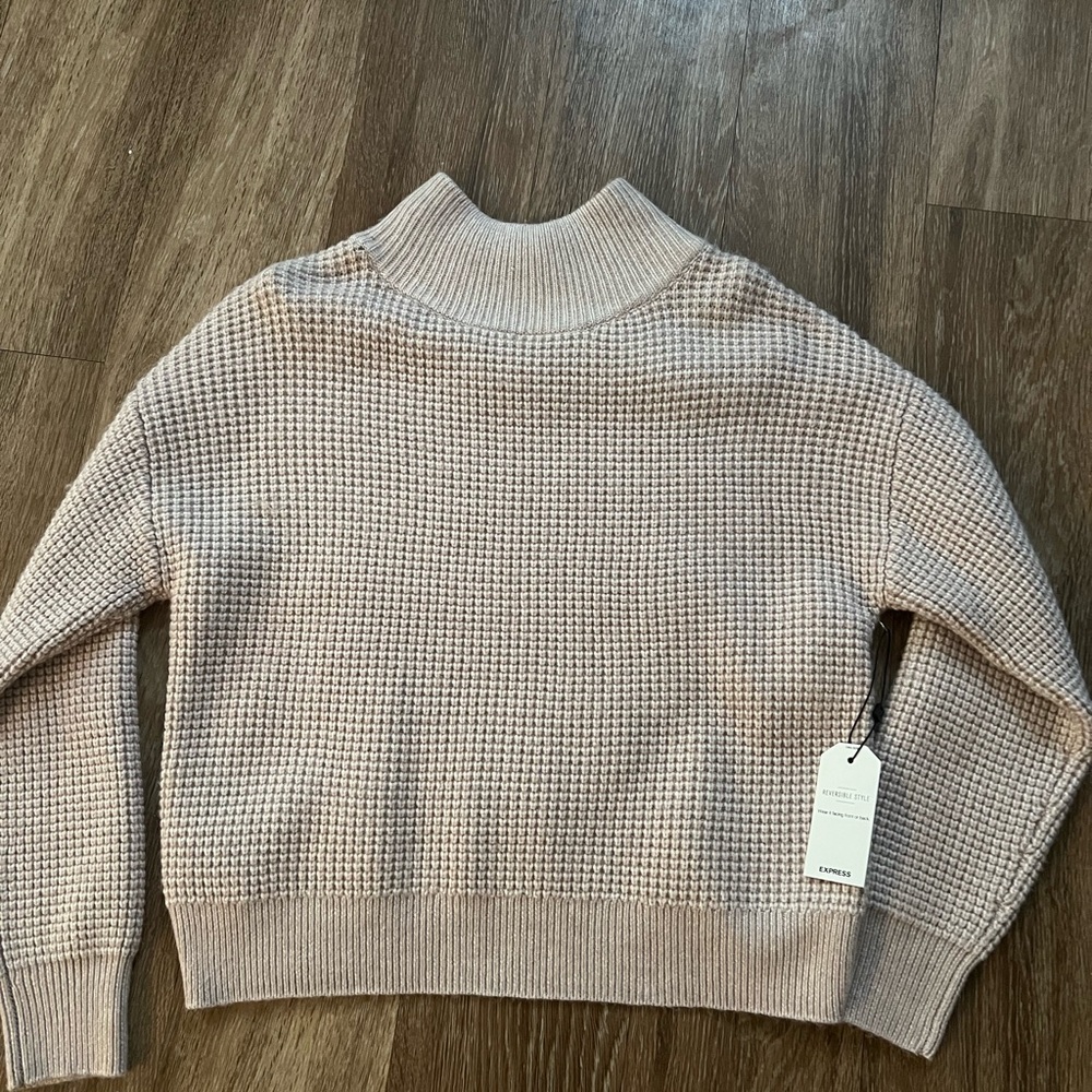 Express Women's Cream Turtleneck Sweater